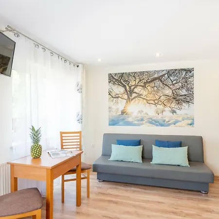 Apartament I Pokoje Goscinne U Lusi Wisla Exterior photo