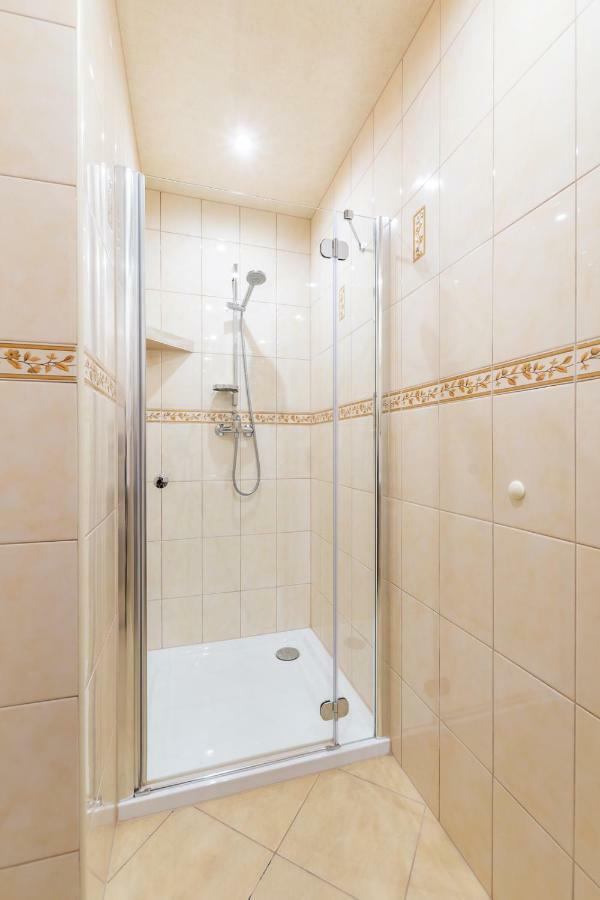 Apartament I Pokoje Goscinne U Lusi Homestay *