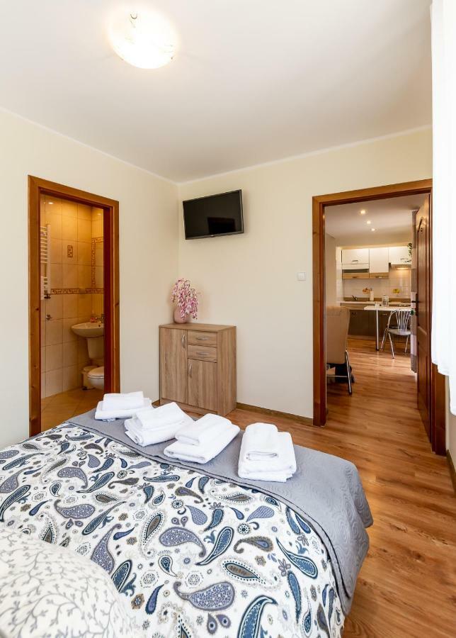 I Goscinne U Lusi - Basen Z Podgrzewana Woda Habitación en casa particular *