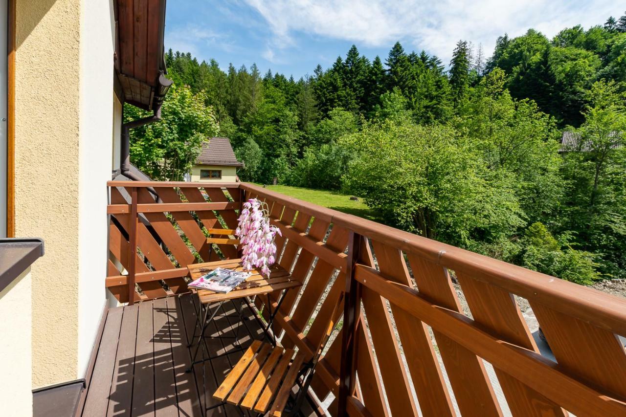 Homestay Apartament I Pokoje Goscinne U Lusi *
