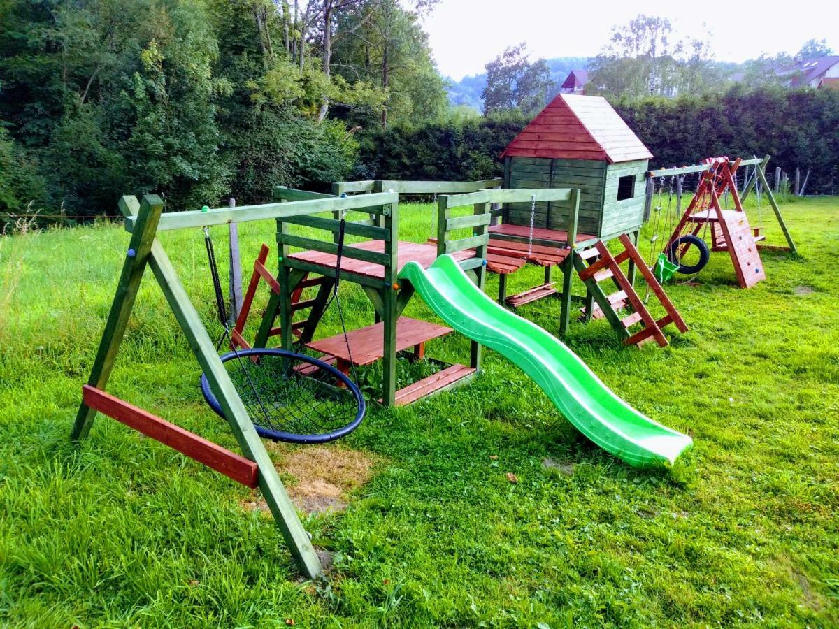 Apartament I Pokoje Goscinne U Lusi Homestay *